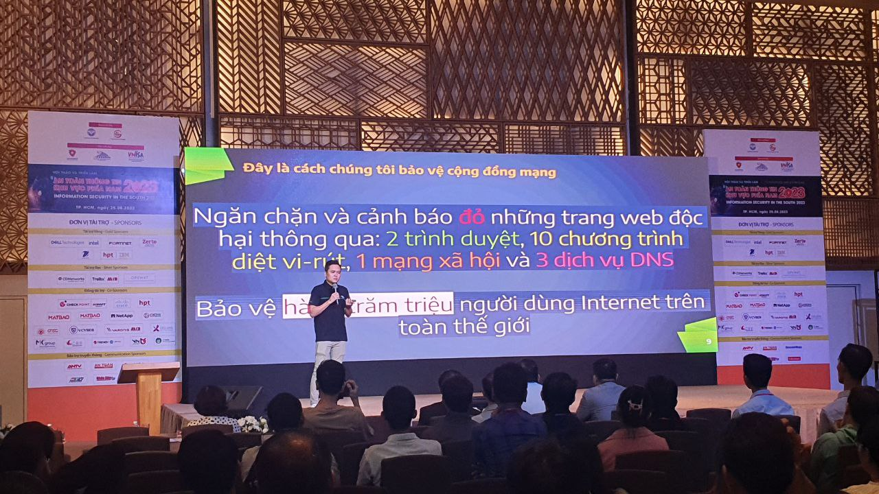 Vietnix đồng hành cùng Chống Lừa Đảo giúp bảo vệ người dùng Việt Nam 4 Ông Nguyễn Hưng - Giám đốc R&D tại Vietnix đồng hành cùng Chống Lừa Đảo trong các hoạt động hỗ trợ cộng đồng