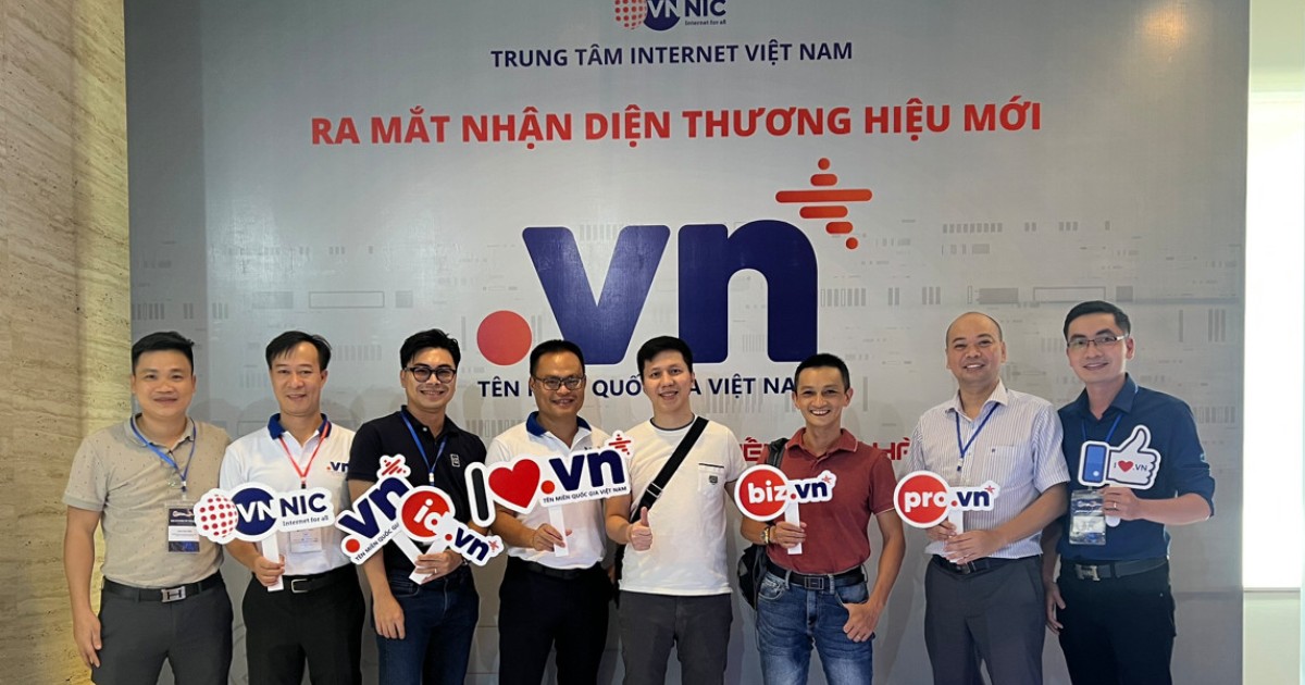 VNNIC là gì? Vai trò, chức năng & lợi ích tên miền .vn 15 vai tro quan trong cua vnnic doi voi ten mien vn 1