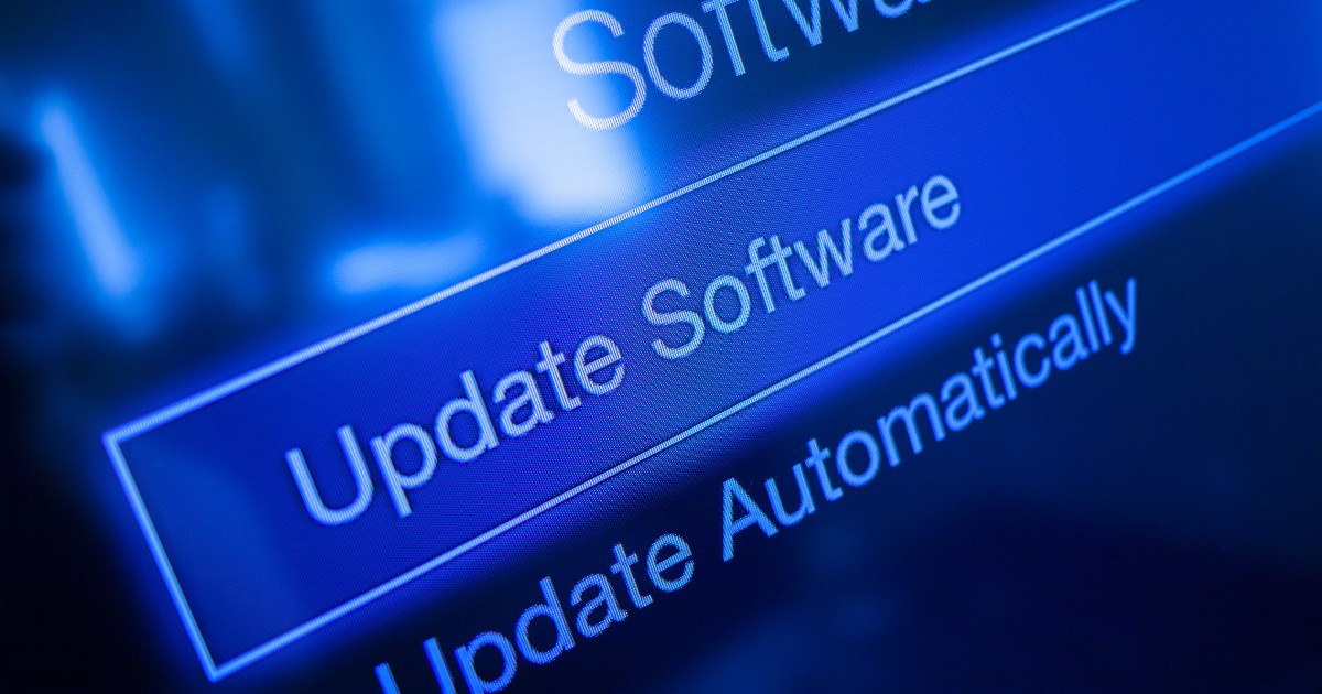 Luôn chủ động nâng cấp phiên bản mới nhất cho các phần mềm web server