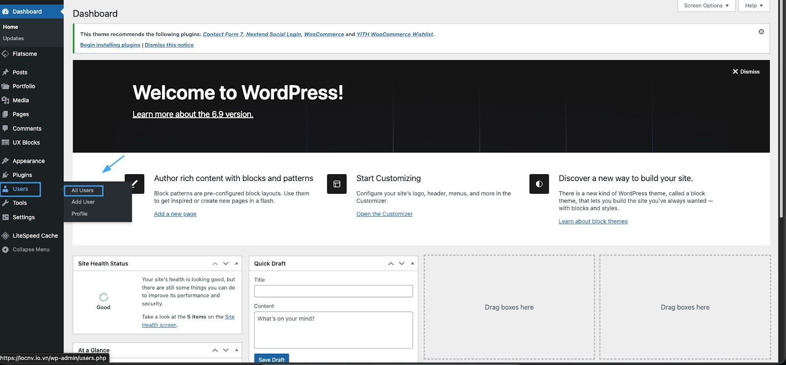 Bạn chọn mục Users và chọn All Users