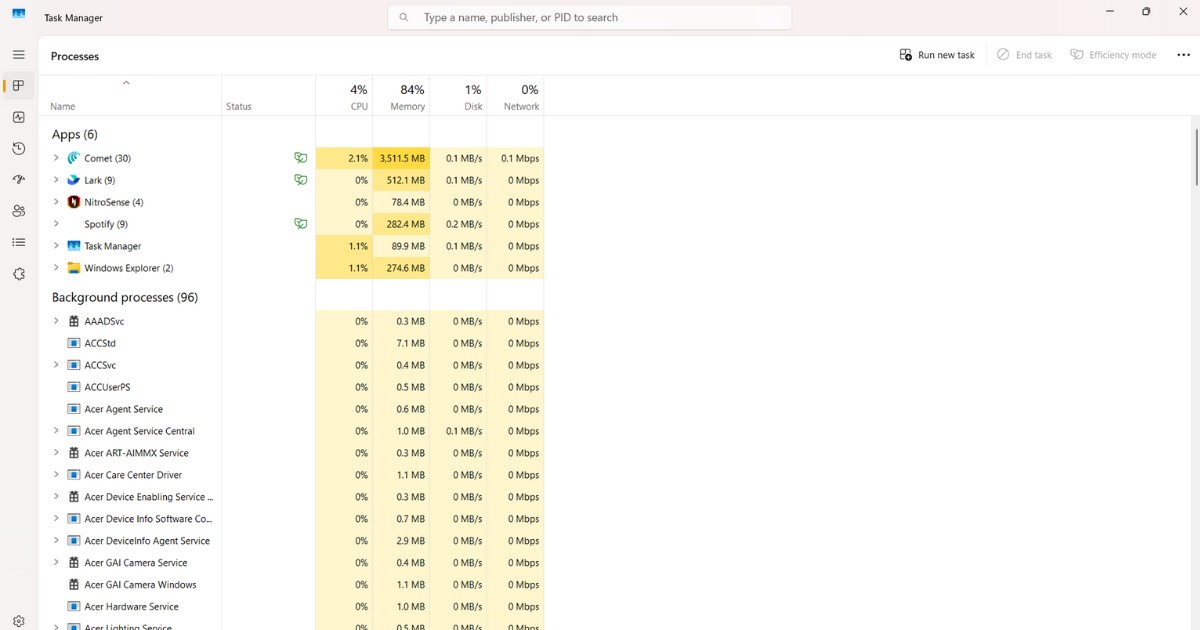 Bạn mở Task Manager