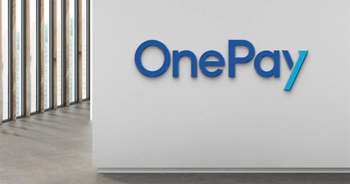 oanh nghiệp cần làm việc với OnePay để đăng ký sử dụng dịch vụ, ký kết hợp đồng và được cấp các thông tin 