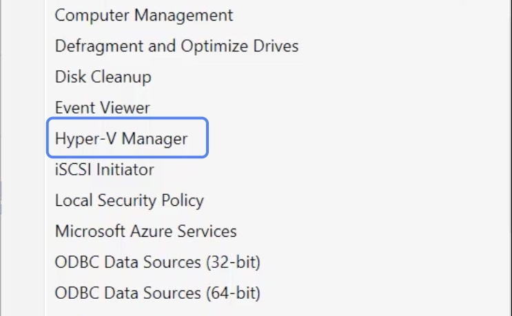 Bạn mở Hyper-V Manager từ menu Start hoặc trong Server Manager