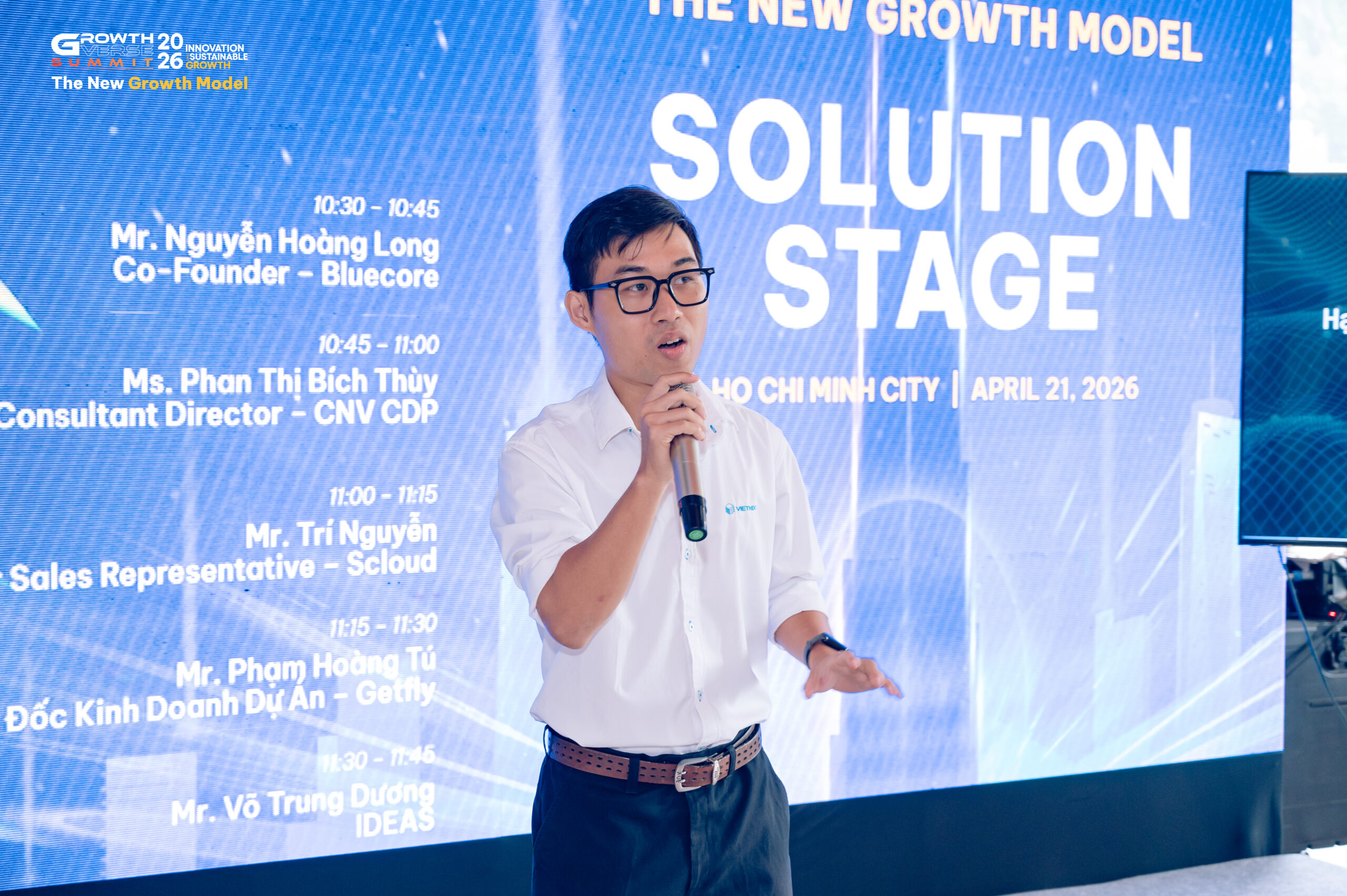 Sự kiện Growthverse Summit 2026